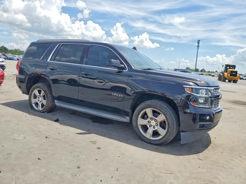 Photo 4 from auction – 2015 CHEVROLET TAHOE with VIN 1GNSCBKC7FR594715