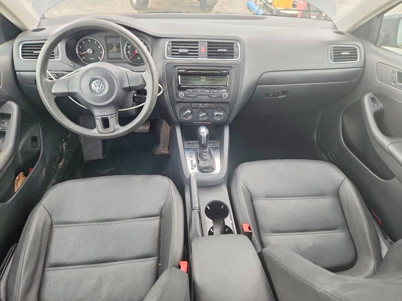 Photo 8 from auction – 2012 VOLKSWAGEN JETTA with VIN 3VWDX7AJ6CM397841
