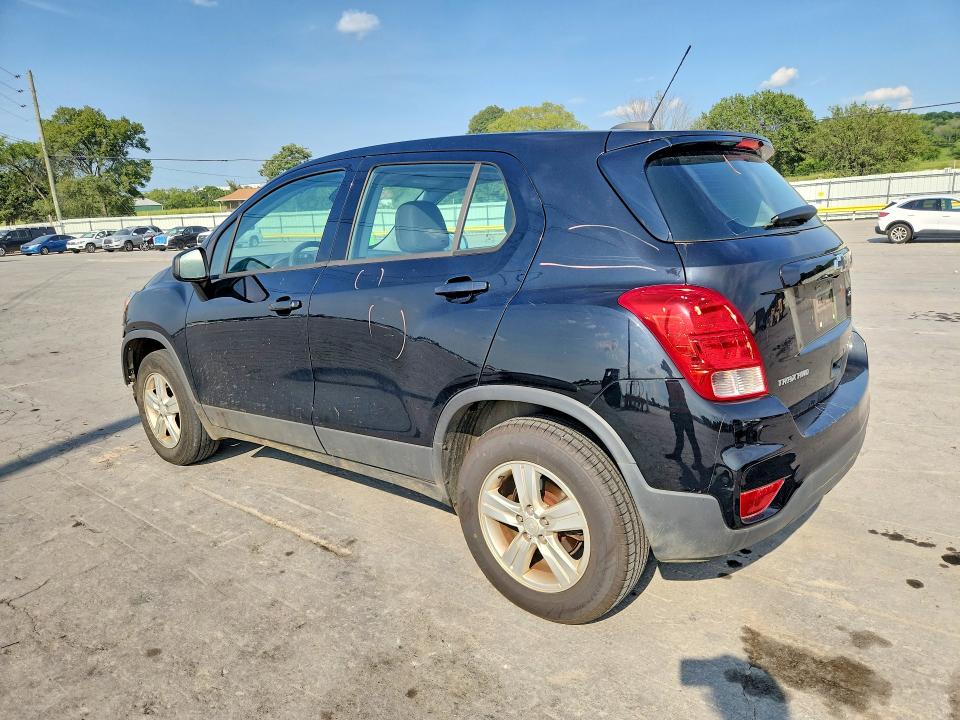 Photo 2 from auction – 2020 CHEVROLET TRAX with VIN 3GNCJNSB9LL183175