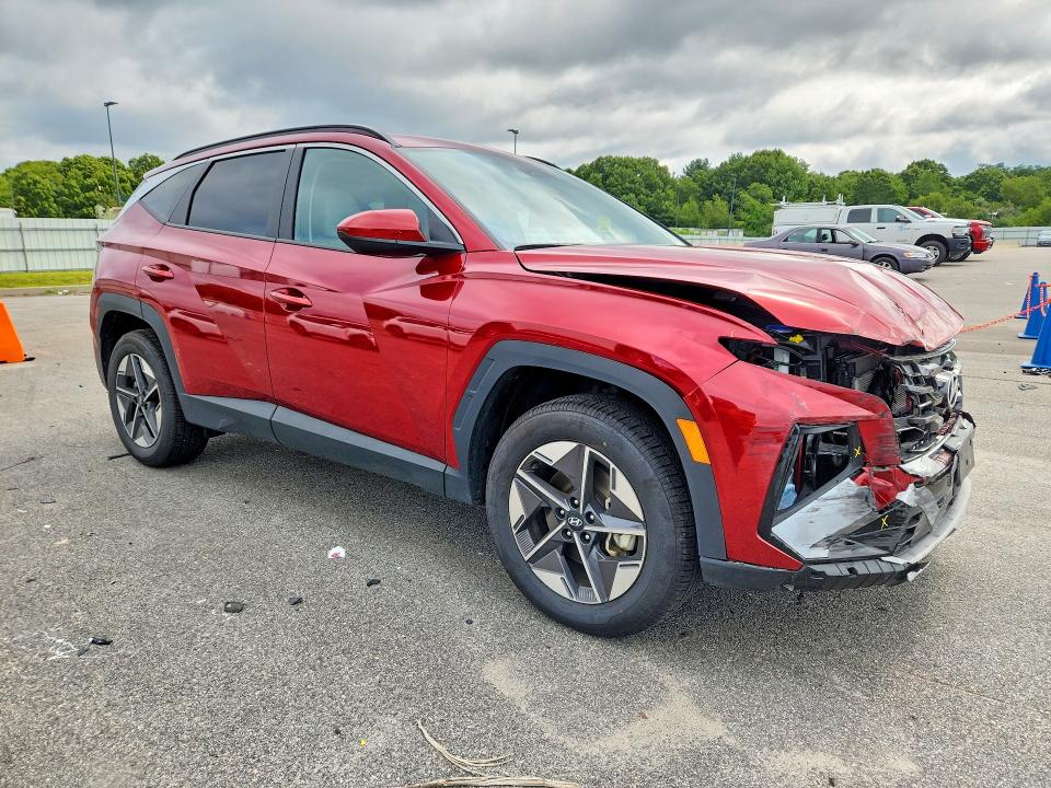 Photo 4 from auction – 2025 HYUNDAI TUCSON with VIN 5NMJBCDE8SH564780