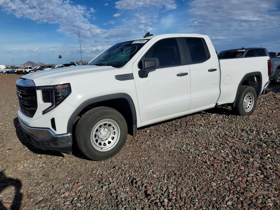 GMC SIERRA 2024 with VIN 1GTRHAED1RZ190627 - Photo from auction