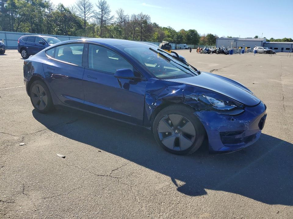 Zdjęcie 4 z aukcji – 2023 TESLA MODEL 3 z VIN 5YJ3E1EA0PF467212