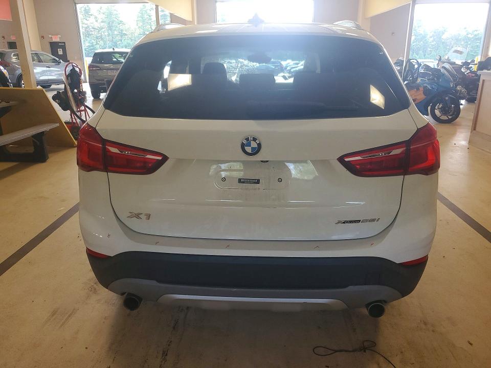 Photo 6 from auction – 2018 BMW X1 with VIN WBXHT3C30J5L27121