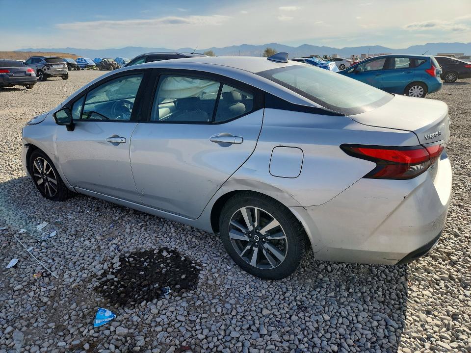 Photo 2 from auction – 2021 NISSAN VERSA with VIN 3N1CN8EV9ML845300