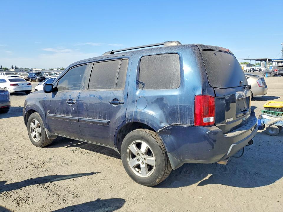 Photo 2 from auction – 2010 HONDA PILOT with VIN 5FNYF4H4XAB018170