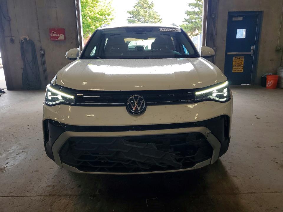 Снимка 5 от търг – 2025 VOLKSWAGEN TAOS с VIN 3VVUC7B28SM058519