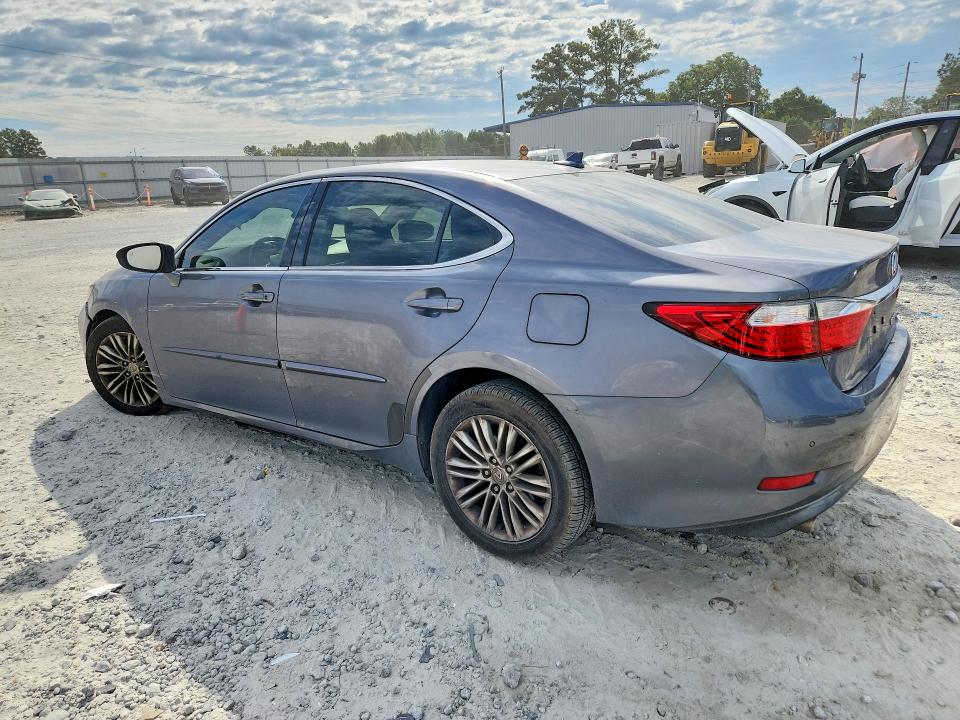 Photo 2 from auction – 2014 LEXUS ES with VIN JTHBK1GG9E2103648