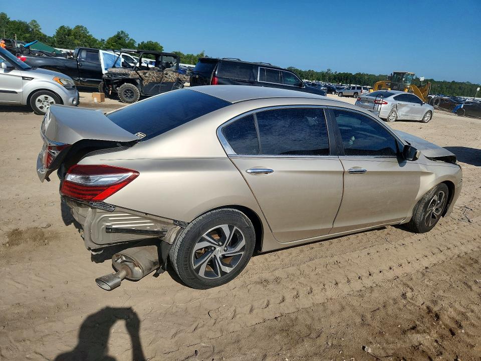Photo 3 from auction – 2016 HONDA ACCORD with VIN 1HGCR2F3XGA005793