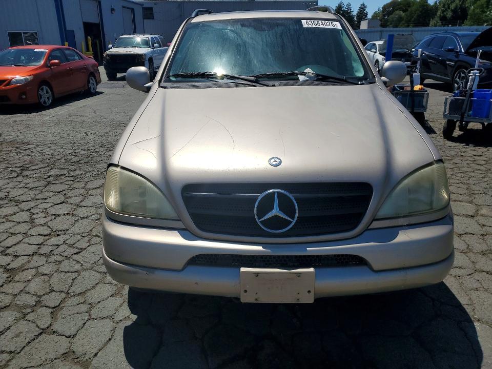 Photo 5 from auction – 2001 MERCEDES-BENZ ML with VIN 4JGAB54E91A243203