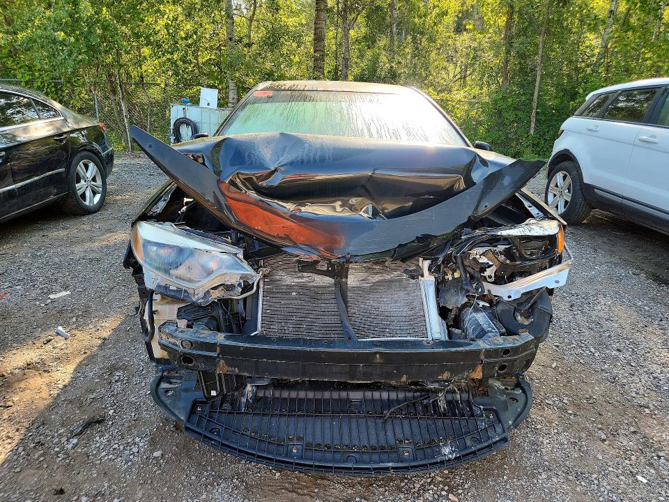 Photo 5 from auction – 2014 TOYOTA COROLLA with VIN 2T1BURHE9EC081482
