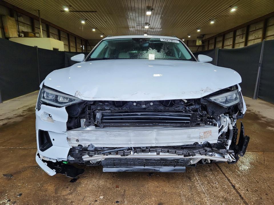 Photo 5 from auction – 2021 AUDI E-TRON with VIN WA1AAAGE1MB022991