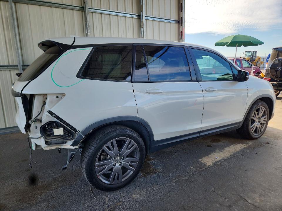 Photo 3 from auction – 2020 HONDA PASSPORT with VIN 5FNYF7H54LB006433