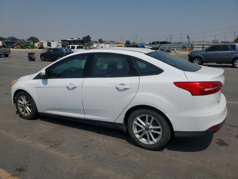 Photo 2 from auction – 2016 FORD FOCUS with VIN 1FADP3F22GL221136