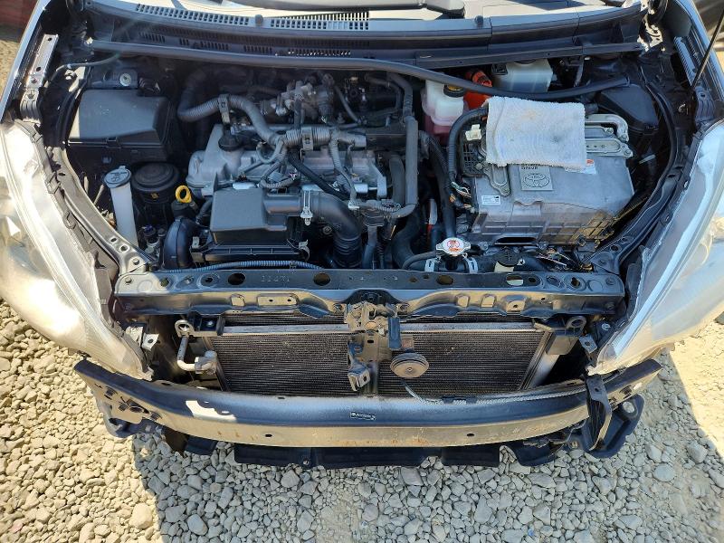 Photo 11 from auction – 2013 TOYOTA PRIUS C with VIN JTDKDTB38D1041756