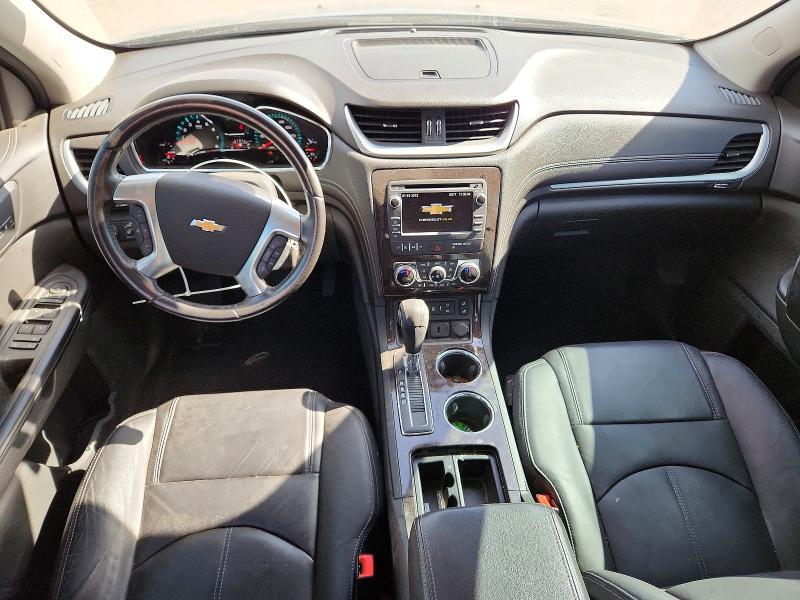Photo 8 from auction – 2017 CHEVROLET TRAVERSE with VIN 1GNKVHKDXHJ108325