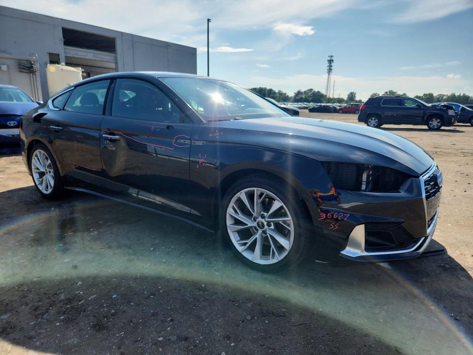 Photo 4 from auction – 2023 AUDI A5 with VIN WAUCBCF58PA007498
