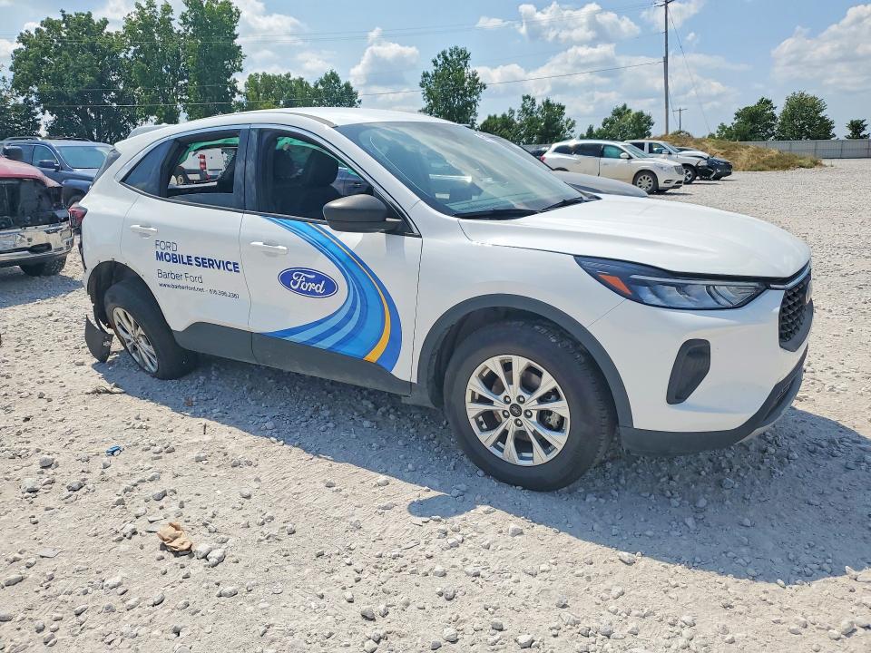 Photo 4 from auction – 2023 FORD ESCAPE with VIN 1FMCU9GN9PUA53270