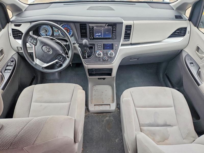 Photo 8 from auction – 2020 TOYOTA SIENNA with VIN 5TDZZ3DC2LS087503
