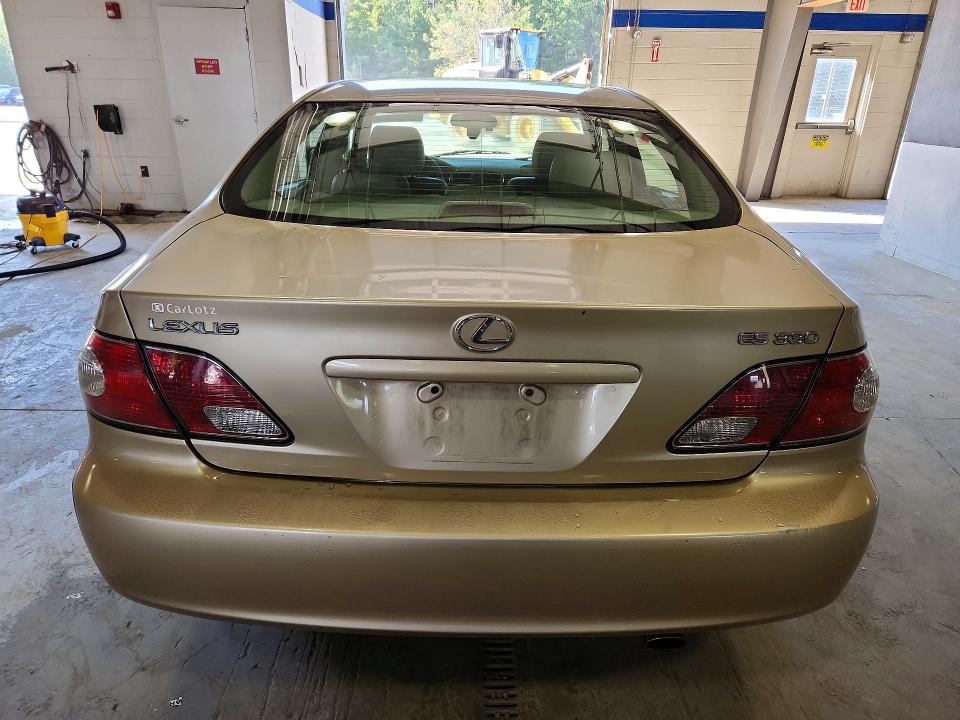 Photo 6 from auction – 2004 LEXUS ES with VIN JTHBA30G645039333