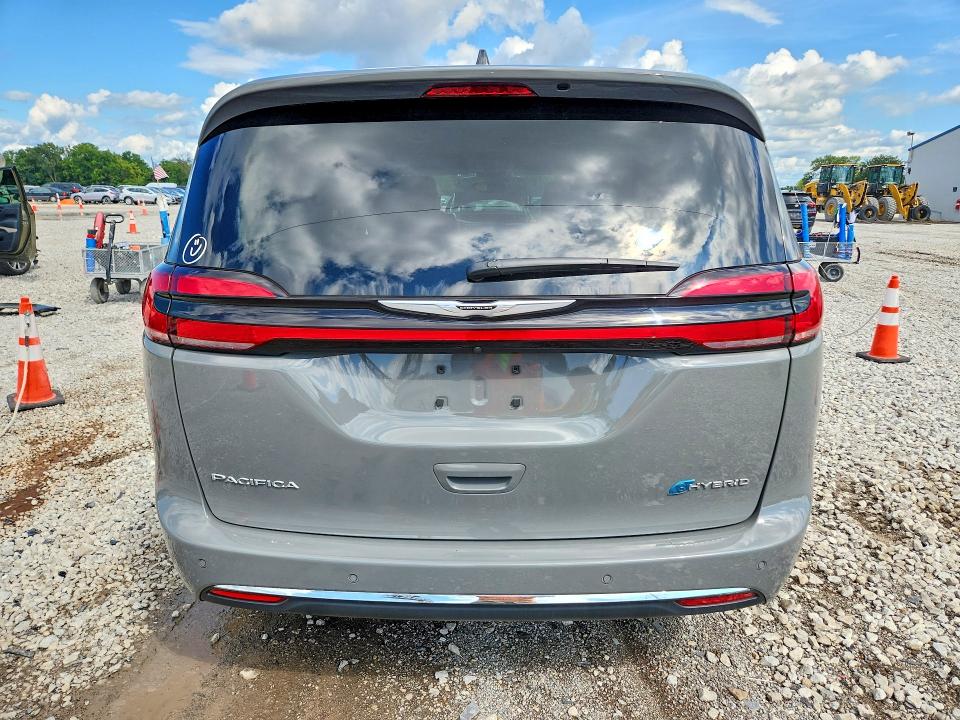 Photo 6 from auction – 2024 CHRYSLER PACIFICA with VIN 2C4RC1S78RR202537