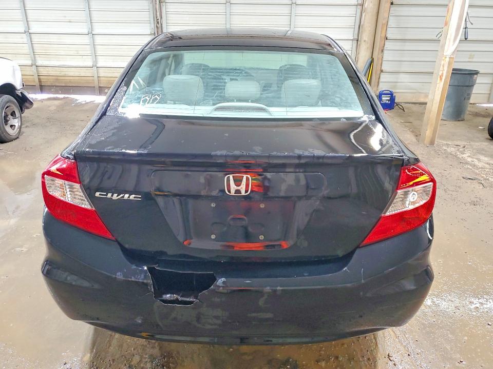 Photo 6 from auction – 2012 HONDA CIVIC with VIN 19XFB2F99CE056228