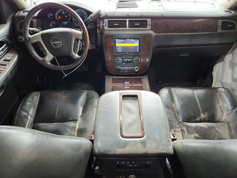 Photo 8 from auction – 2008 GMC YUKON with VIN 1GKFK63858J236128