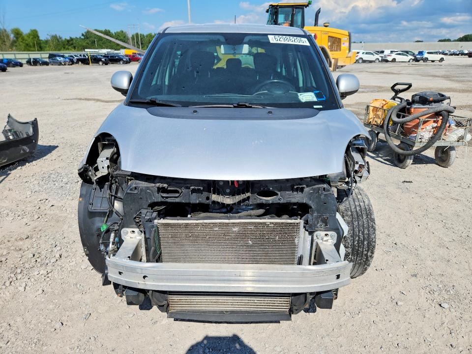 Photo 5 from auction – 2018 FIAT 500L with VIN ZFBCFAAH5JZ040404