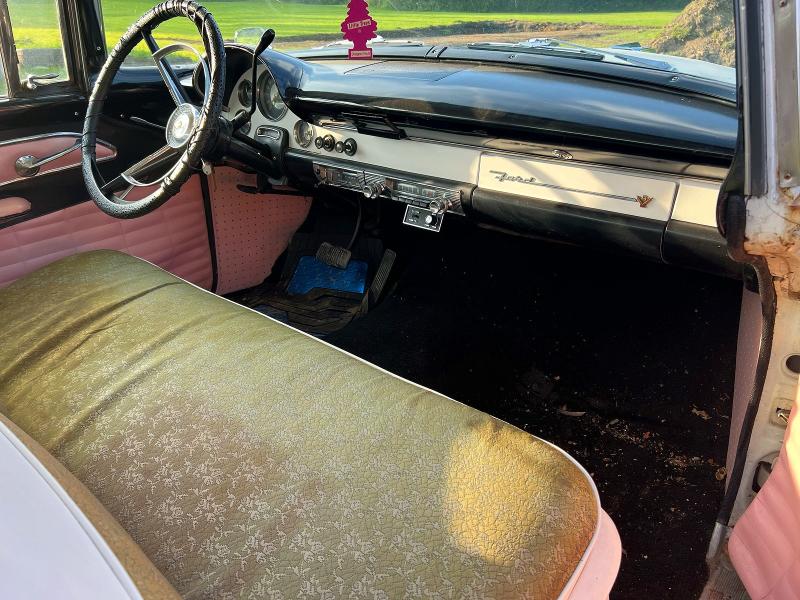 Photo 5 from auction – 1956 FORD VICTORIA with VIN P6PV156860