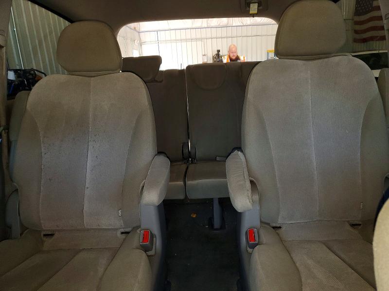 Photo 10 from auction – 2014 KIA SEDONA with VIN KNDMG4C79E6565459