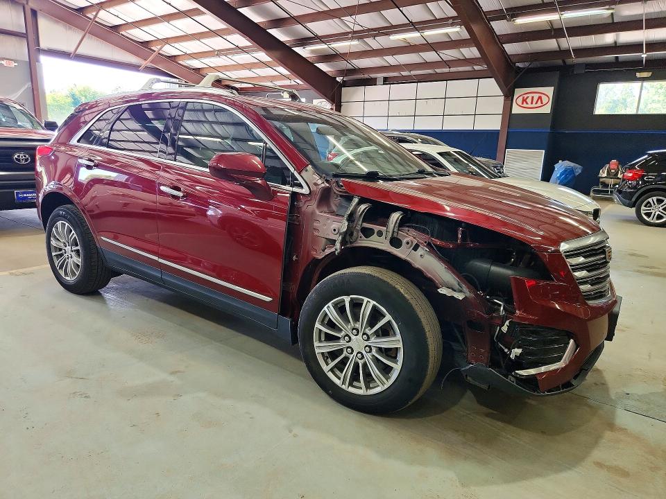 Photo 4 from auction – 2017 CADILLAC XT5 with VIN 1GYKNDRSXHZ150558