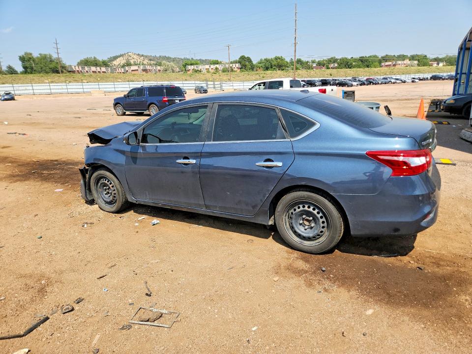 Photo 2 from auction – 2017 NISSAN SENTRA with VIN 3N1AB7AP0HL644960