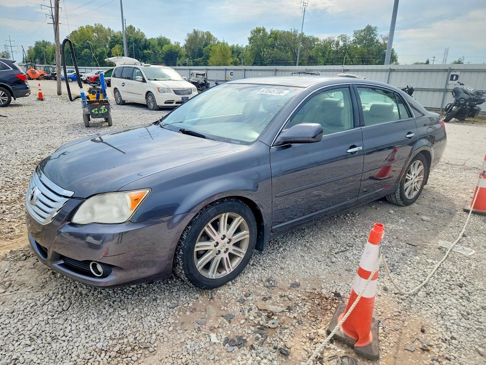 TOYOTA AVALON 2008 with VIN 4T1BK36B78U262918 - Photo from auction