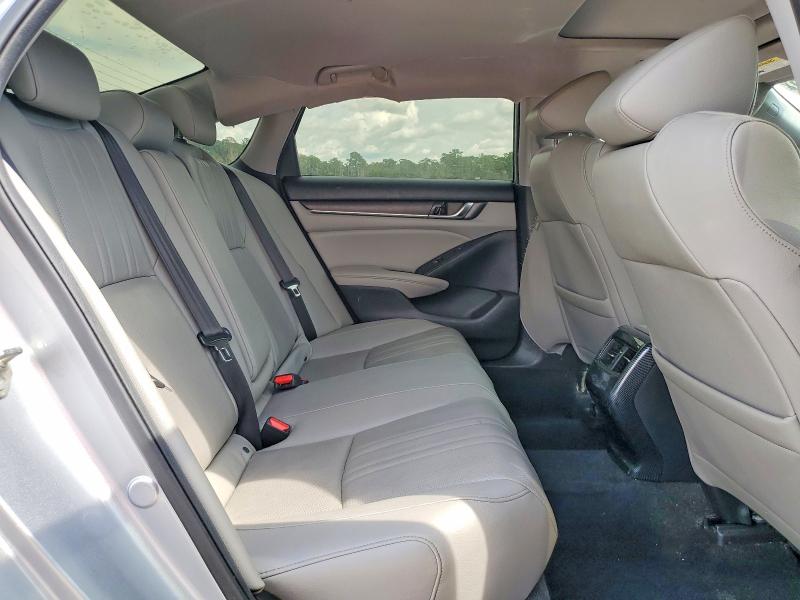 Photo 10 from auction – 2019 HONDA ACCORD with VIN 1HGCV3F97KA018709