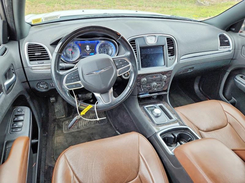 Photo 8 from auction – 2018 CHRYSLER 300 with VIN 2C3CCAKG6JH214741