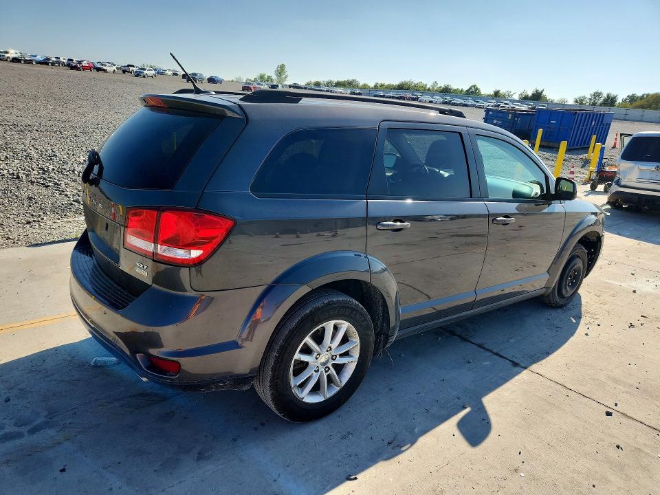 Photo 3 from auction – 2016 DODGE JOURNEY with VIN 3C4PDCBG7GT206685
