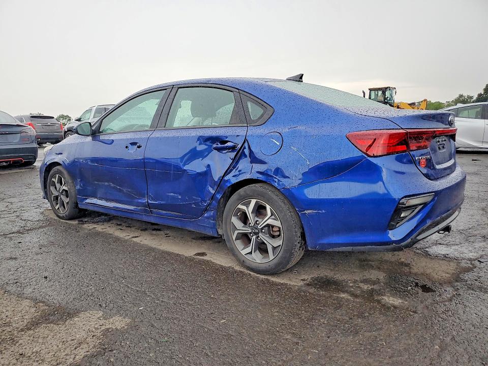 Photo 2 from auction – 2021 KIA FORTE with VIN 3KPF24AD0ME314371