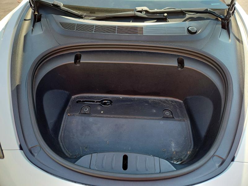 Photo 11 from auction – 2020 TESLA MODEL 3 with VIN 5YJ3E1EB4LF618233