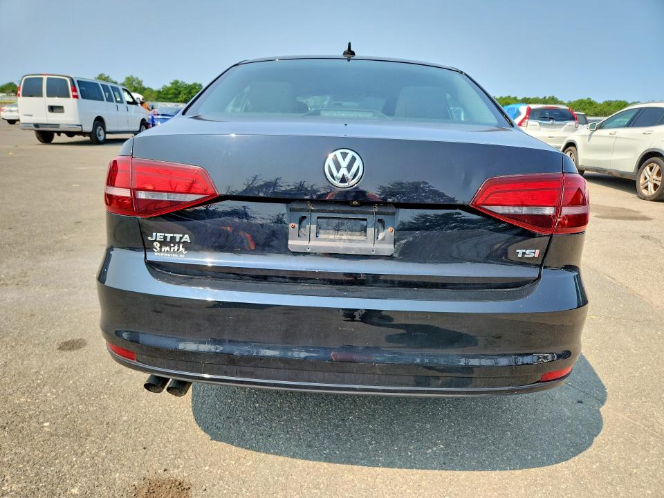 Photo 6 from auction – 2016 VOLKSWAGEN JETTA with VIN 3VW267AJ4GM388863