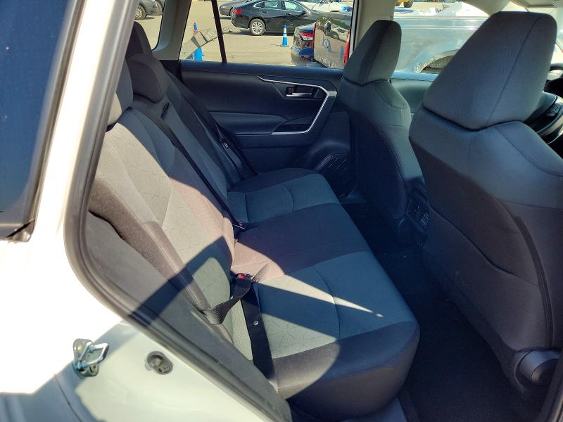 Photo 11 from auction – 2025 TOYOTA RAV4 with VIN 2T3P1RFV6SW531656
