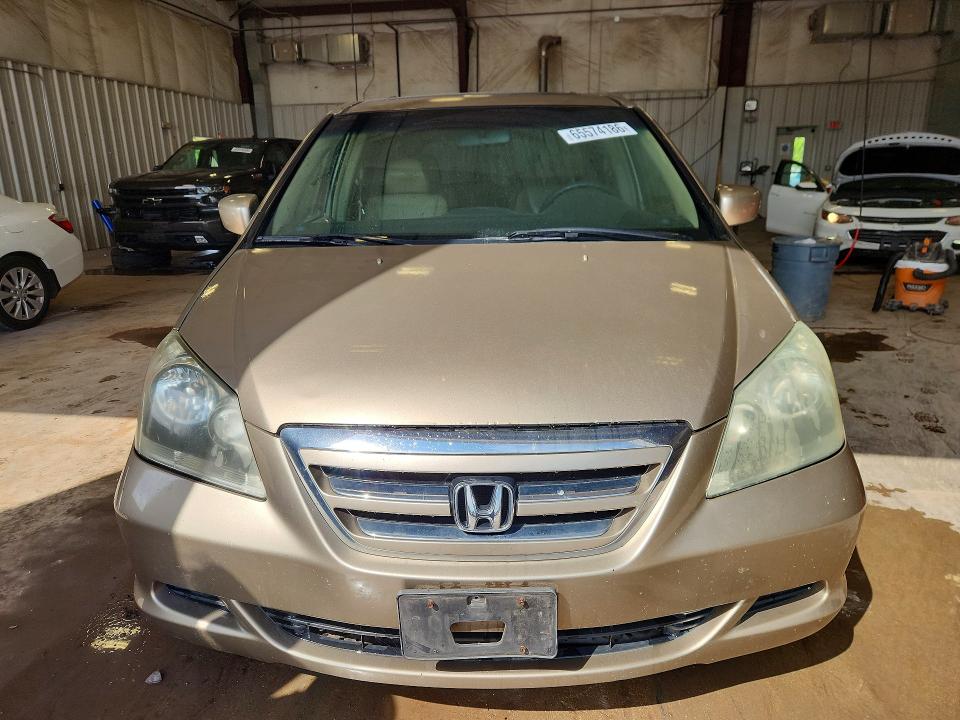 Photo 5 from auction – 2005 HONDA ODYSSEY with VIN 5FNRL38625B037682