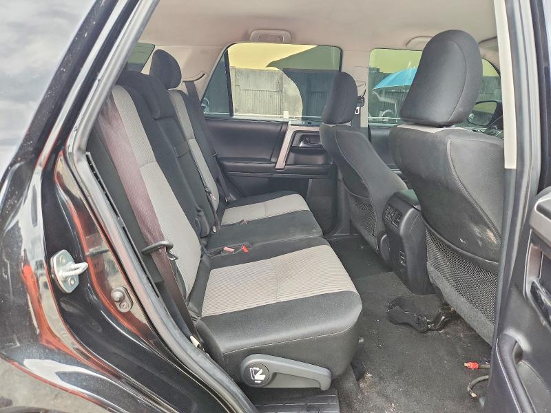 Photo 10 from auction – 2019 TOYOTA 4RUNNER with VIN JTEZU5JR4K5202346