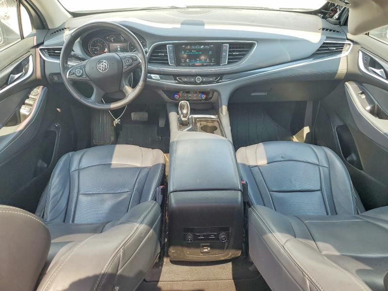 Photo 8 from auction – 2018 BUICK ENCLAVE with VIN 5GAEVAKW9JJ268816