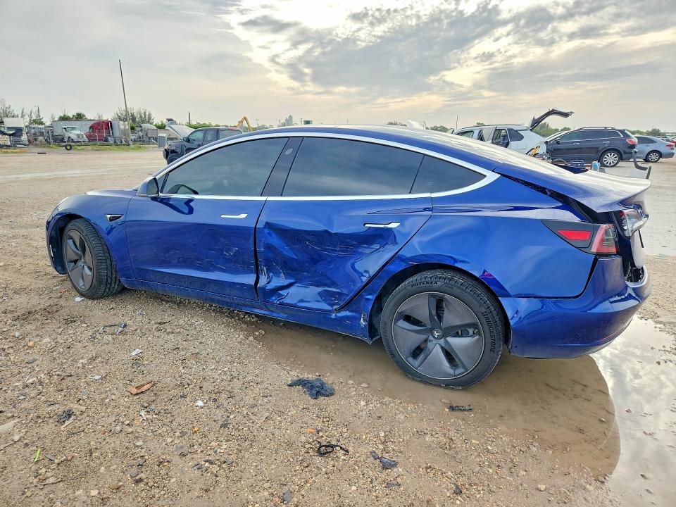 صورة رقم 2 من المزاد - 2019 TESLA MODEL 3 مع VIN 5YJ3E1EA7KF299691