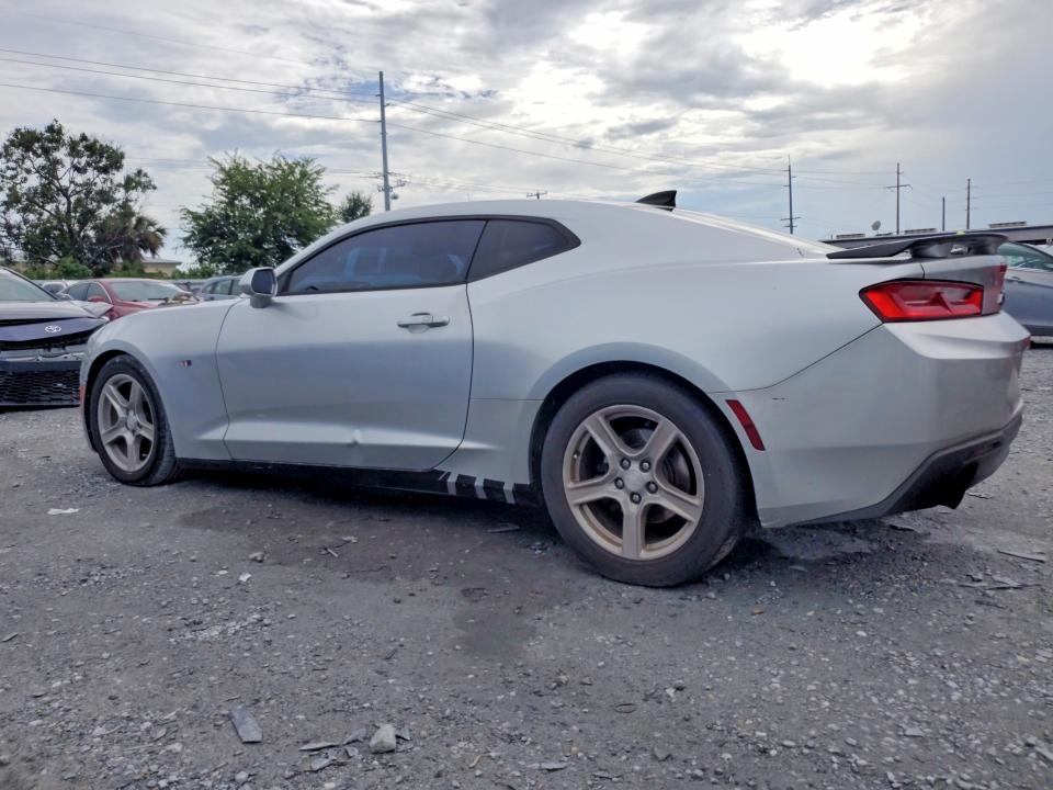 Photo 2 from auction – 2016 CHEVROLET CAMARO with VIN 1G1FB1RS5G0158268