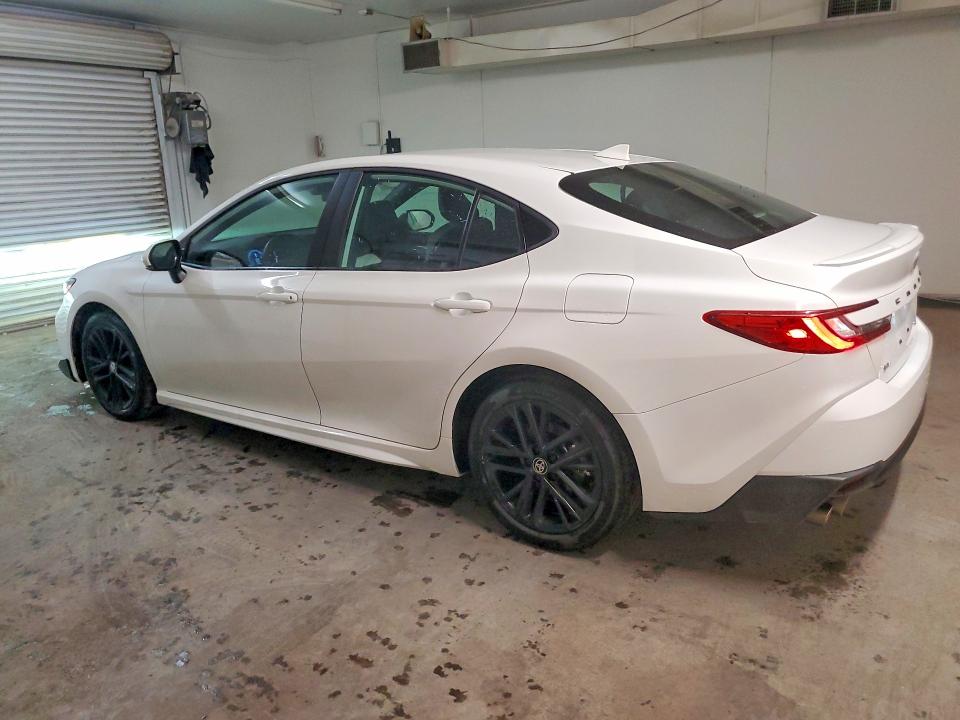 Photo 2 from auction – 2026 TOYOTA CAMRY with VIN 4T1DAACK3TU264968