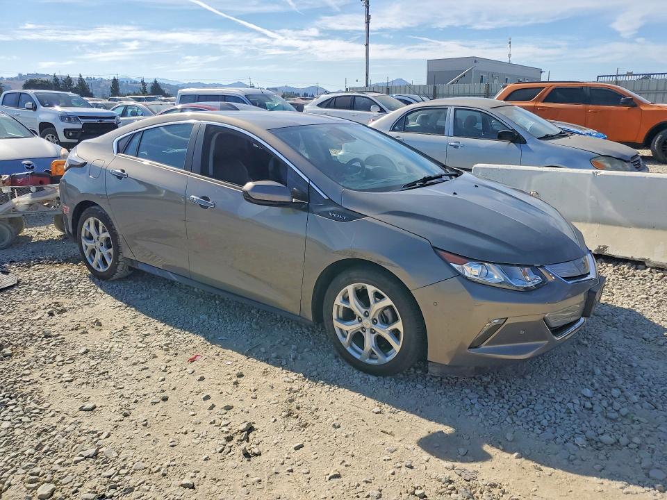Photo 4 from auction – 2017 CHEVROLET VOLT with VIN 1G1RD6S54HU182967