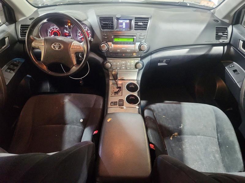 Снимка 8 от търг – 2010 TOYOTA HIGHLANDER с VIN JTEEK3EH0A2153513