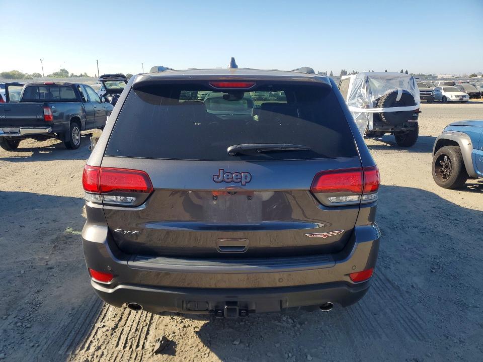 Снимка 6 от търг – 2018 JEEP GRAND CHEROKEE с VIN 1C4RJFLGXJC389049