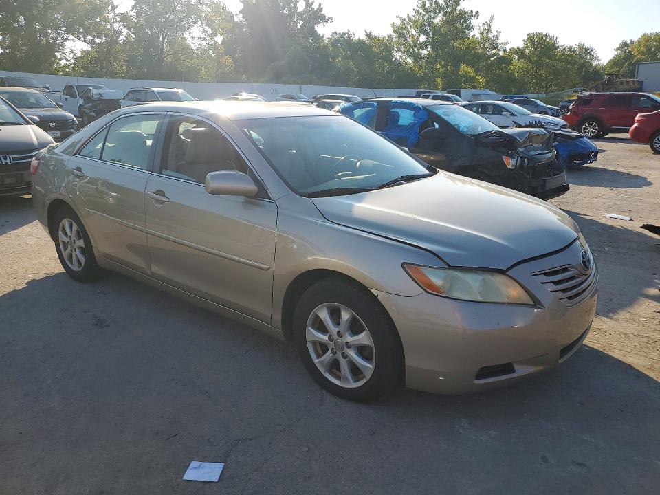 Photo 4 from auction – 2007 TOYOTA CAMRY with VIN 4T1BE46K27U098313