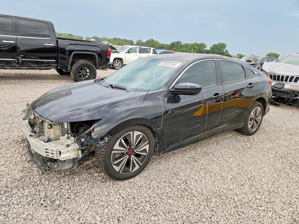 HONDA CIVIC 2016 with VIN 19XFC1F71GE044022 - Photo from auction